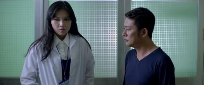 Thám tử Hên Ry trổ tài phá án